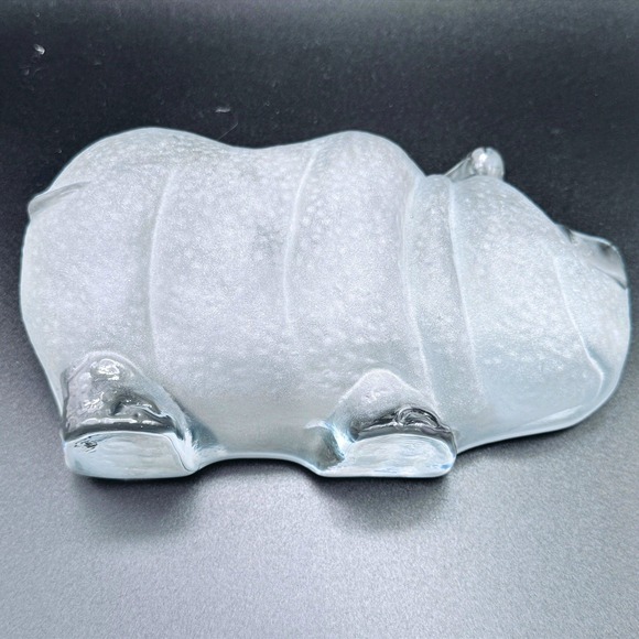Viking Glass Frosted Textured Hippo Figurine Handmade Art Glass Paperweight - Picture 5 of 7